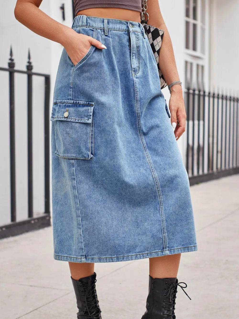 Slit Buttoned Denim Skirt with Pockets Trendsi 4166b2ba-2aaa-4aa7-9c42-470483e67a13-Max
