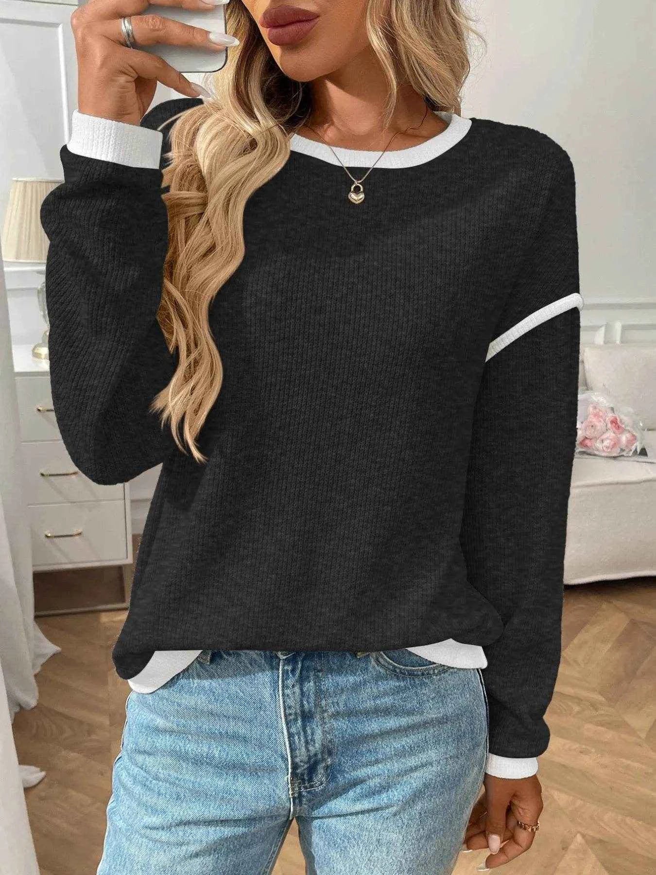 Ribbed Contrast Trim Long Sleeve Top Trendsi 423a2a4a-d224-41e3-90b9-3c45d4a32f3a-Max-Origin