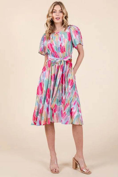 Lime 'N' Chili Watercolor Print Tie Front Midi Dress Trendsi 436a10836406404591afcf17894176a4-Max-Origin