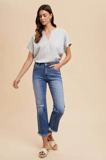 Annie Wear Distressed Raw Hem Straight Leg Cropped Jeans Trendsi 445e26fe-4437-427a-93af-194b55066dc8-Max
