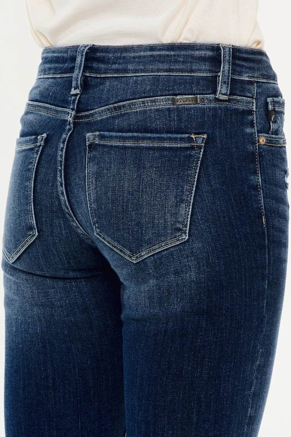 Kancan Mid Rise Button Fly Flare Jeans Trendsi 45bda1a8-d9b3-4d84-a215-c346a428c78a-Max