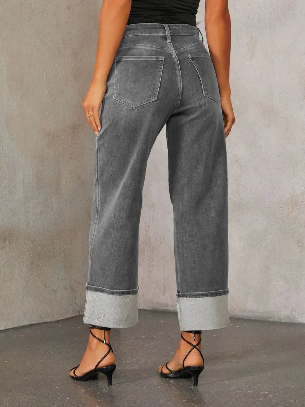 High Waisted Straight Leg Rolled Jeans Trendsi 45fac692-d0d7-4ced-9cf0-59cb744d5432-Max