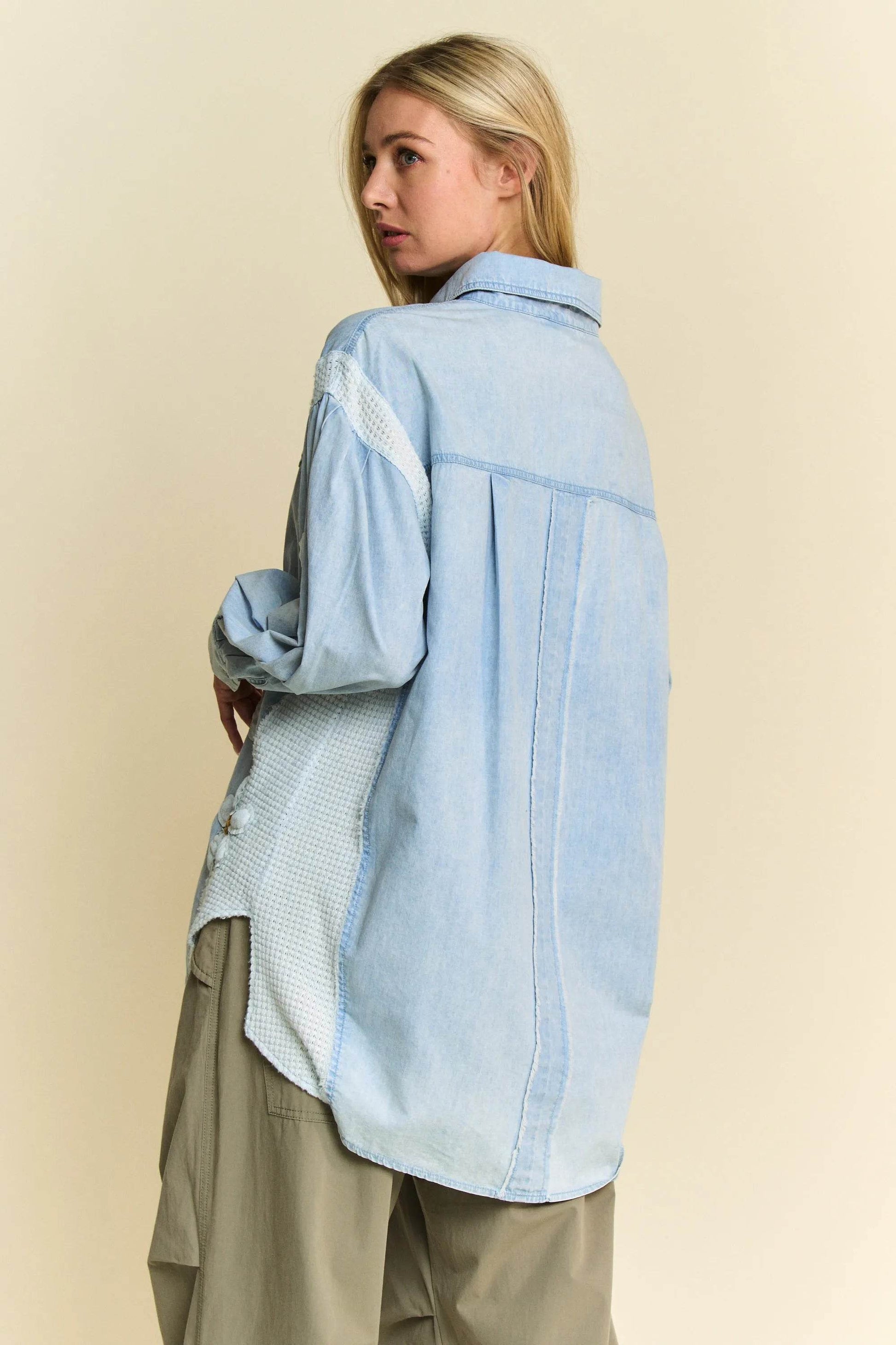 Davi & Dani Lightweight Washed Daisy Patch Waffle Knit Shirt Trendsi 47168bdd49fc4d8eba19b35de495267e-Max-Origin