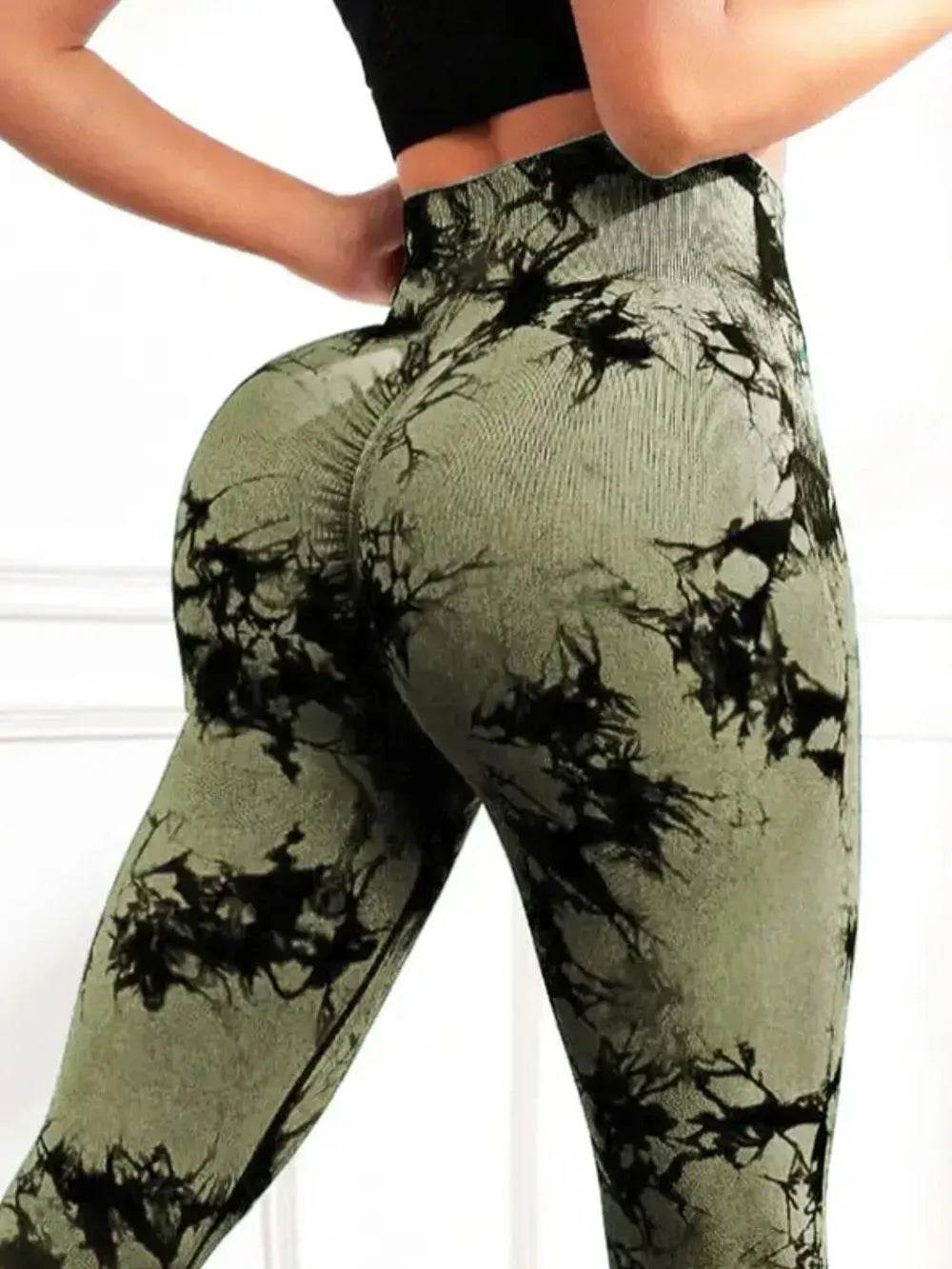 Tie-Dye High Waist Active Leggings Trendsi 47277d19-045a-48b1-91fb-71243a35dde2-Max