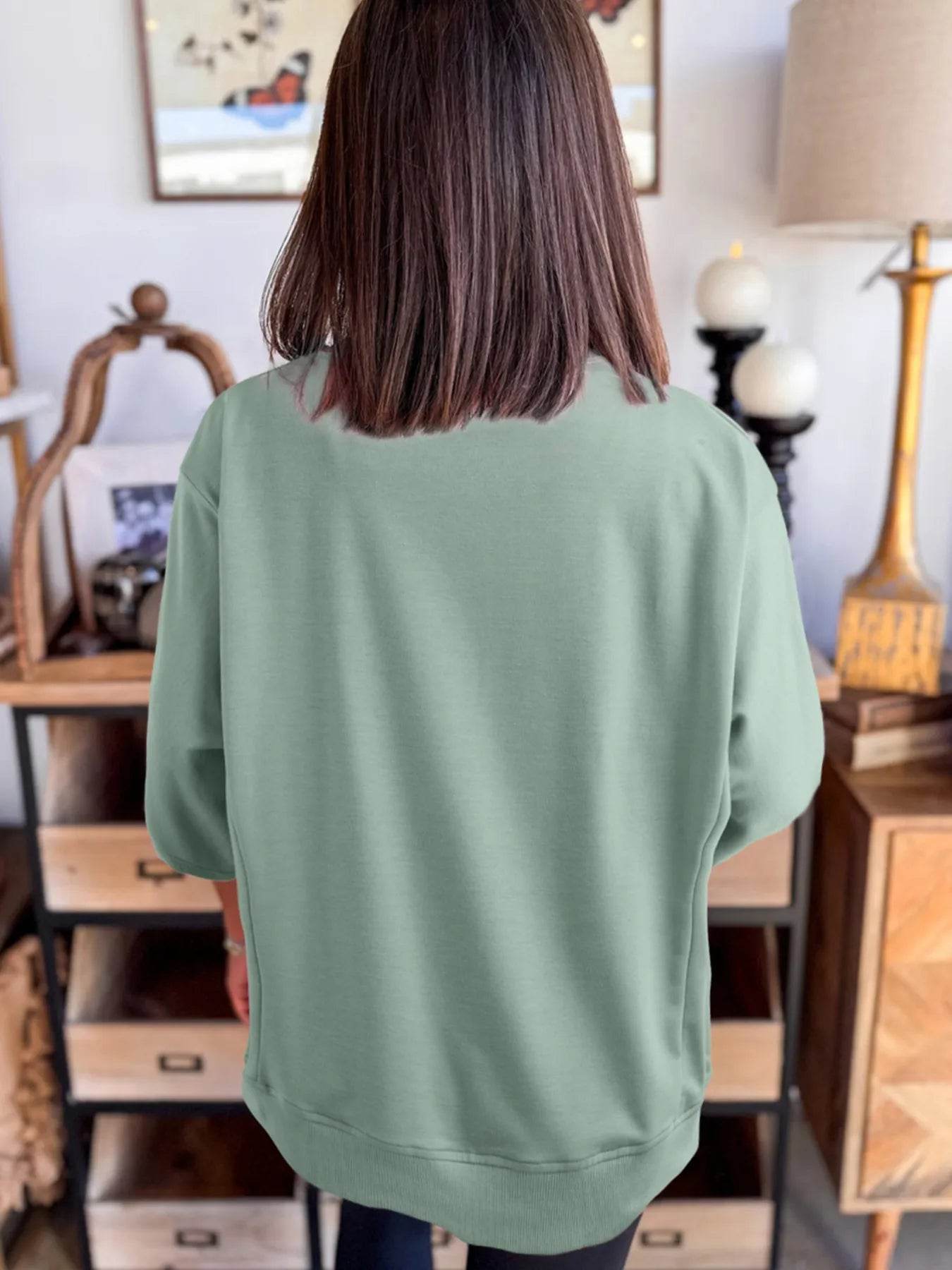 Round Neck Oversized T-Shirt Trendsi 477e7d779e9f4ebfbabc98653ddc04cc-Max-Origin