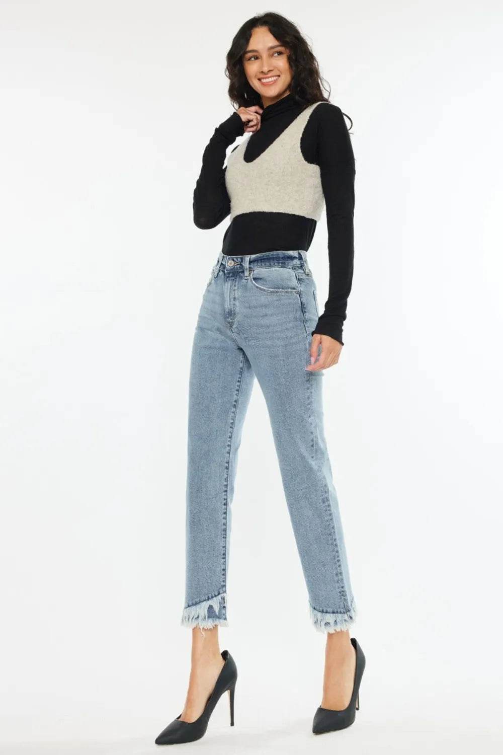 Kancan Raw Hem High Rise Straight Jeans Trendsi 480d40ae-c52b-431a-b3cf-a1343d6b6068-Max