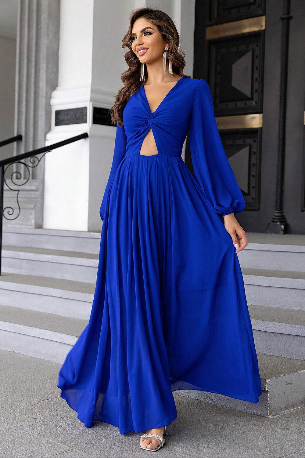 Twist Front Cutout Long Sleeve Dress Trendsi 487127345ef24c5ba7c1c5a44af6aa7a-Max