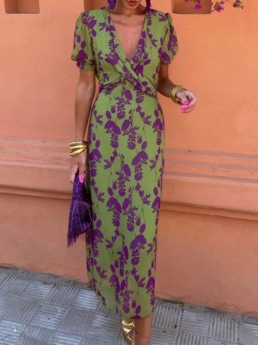Printed Plunge Short Sleeve Midi Dress Trendsi 488199fd-b087-41d5-bff2-2bc44eebc5e8-Max-Origin