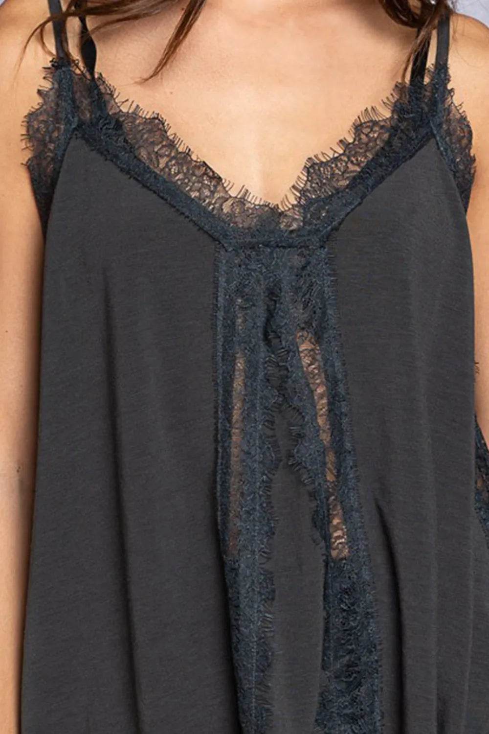 POL Lace Detail V-Neck Cami Trendsi 493fde1e-1687-455b-a98d-aa962b01bfff-Max