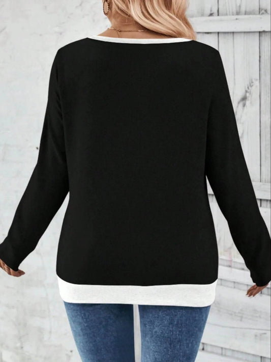 Plus Size V-Neck Contrast Trim T-Shirt Trendsi 4a824524-a0c8-4858-b55e-b6136b4f1f28-Max-Origin
