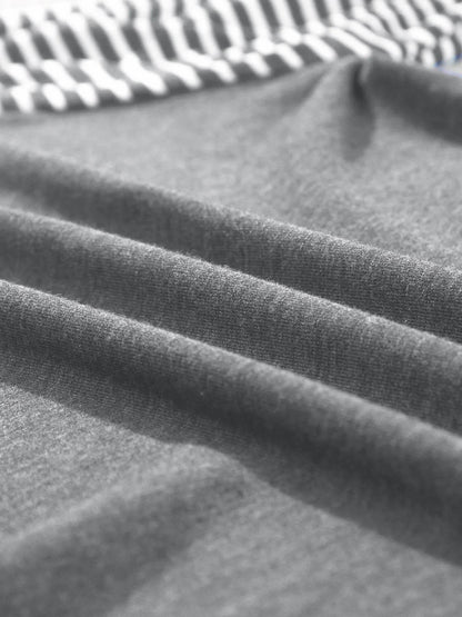 Contrast Print Striped Raglan Long Sleeve Loose Top Trendsi 4ab360f1d8724b2d8fdb9a19cfdada71-Max-Origin