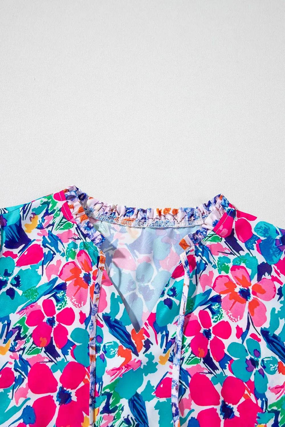 Mixed Floral Print Tie Neck Short Sleeve Dress Trendsi 4ad119f0-88c2-47a1-9828-9bd13b3dce88-Max