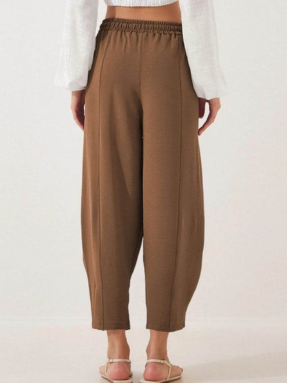Full Size Drawstring Wide Leg Cropped Pants Plus Size Trendsi 4bcd7076e0cc45858fcf48c79af49771-Max-Origin