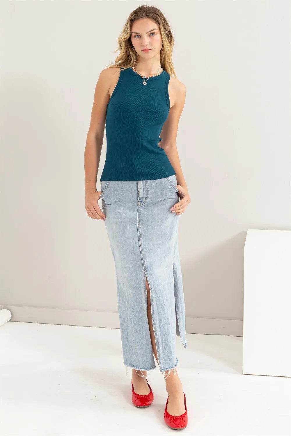 HYFVE Ribbed Round Neck Tank Trendsi 4bec6c60-db55-4628-ba12-fbde84b31063-Max