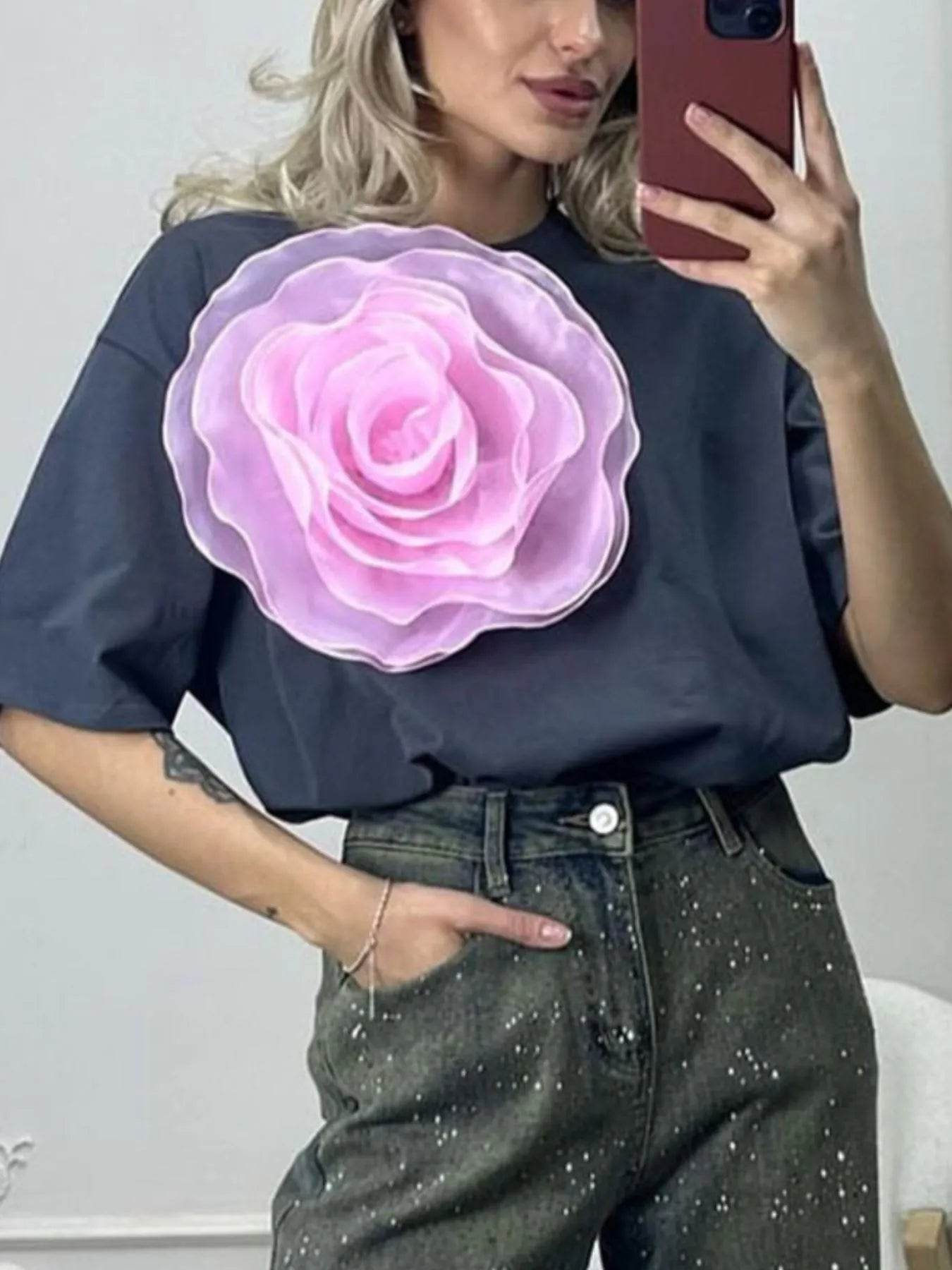 Flower Round Neck Short Sleeve T-Shirt Trendsi 4c95dfbc-d3c3-490b-995b-8ffb62e131be-Max-Origin