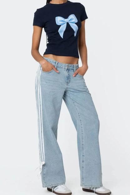 Side Striped Loose Fit Jeans Trendsi 4cf07925-a4e9-4fed-ae38-8012fcc4eeb7-Max-Origin