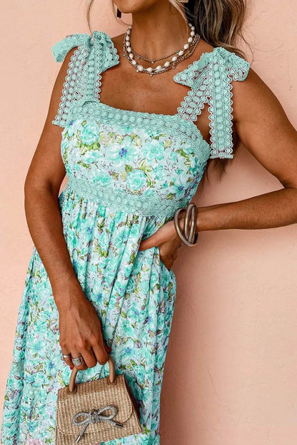 Lace Detail Square Neck Floral Dress Trendsi 4d57f74e-d426-4652-8f0e-f6c53326430a-Max-Origin