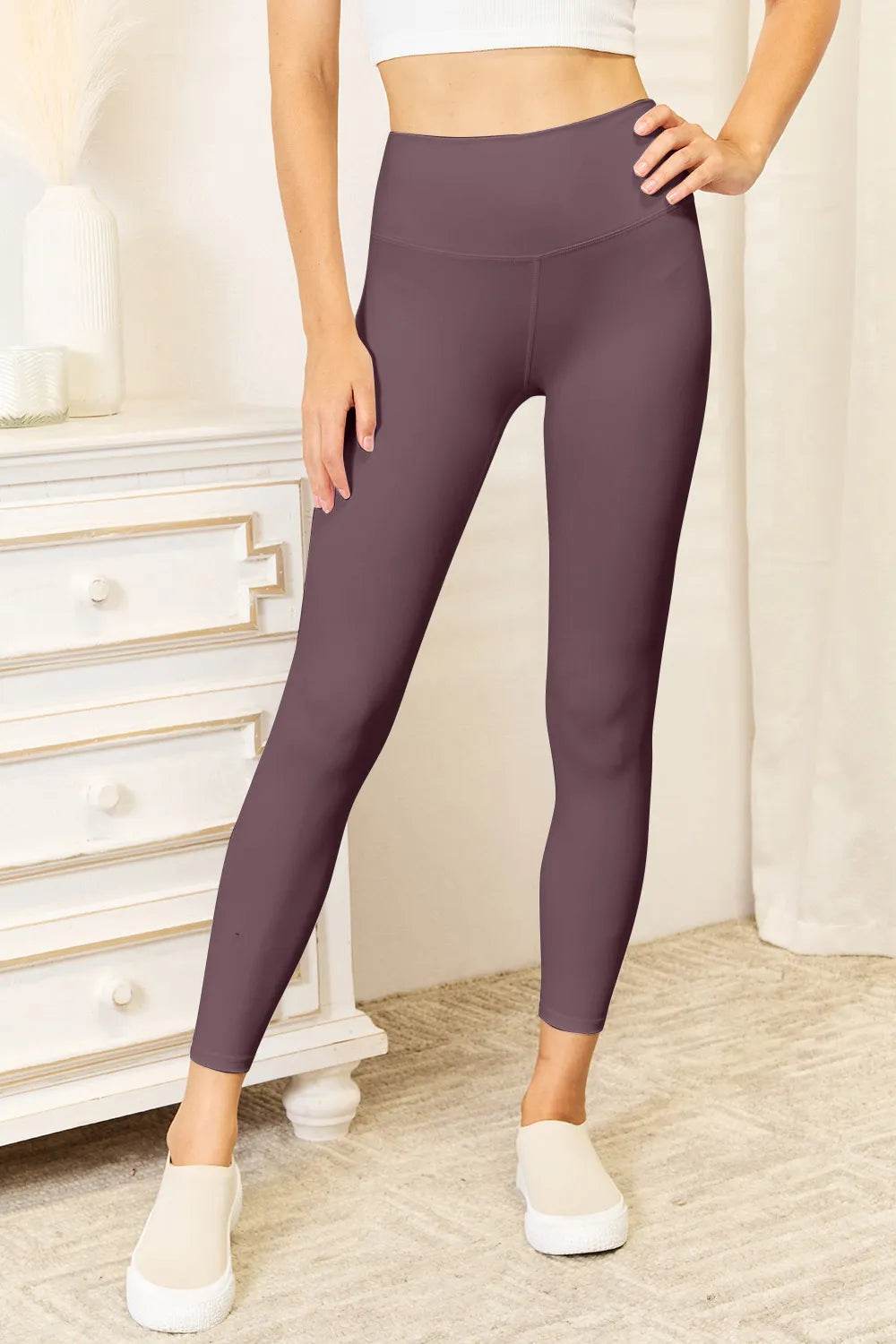 Double Take Wide Waistband Sports Leggings Trendsi 4d840e95-3121-4d53-a150-7866bbda0614-Max