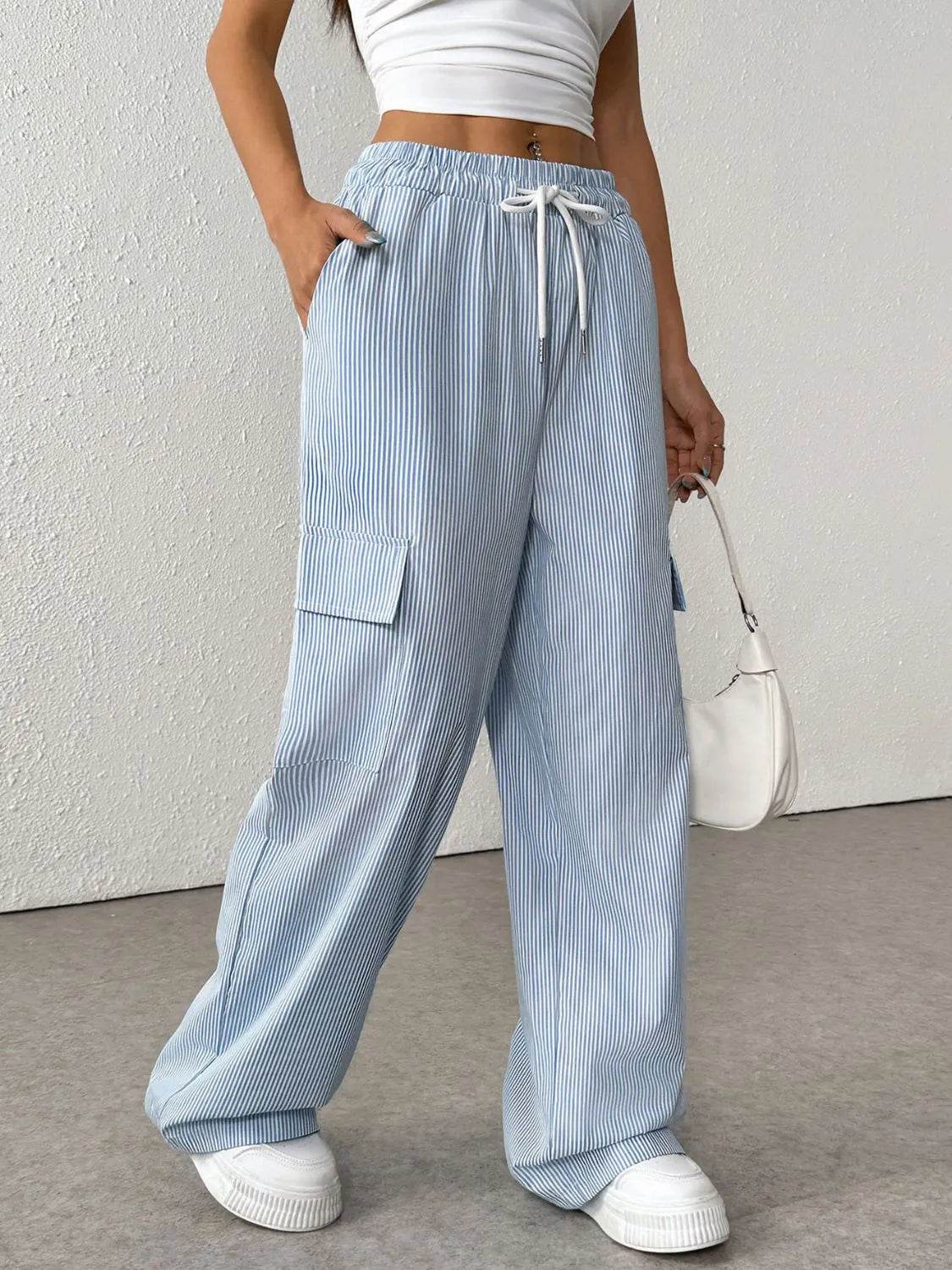 Drawstring Striped Wide Leg Cargo Pants Trendsi 4f3d5321-07ee-4205-9c16-d8fc36a20eac-Max-Origin