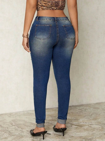 Distressed Skinny Jeans Trendsi 50a637bc-657e-4c20-8776-638f90d5fbcf-Max