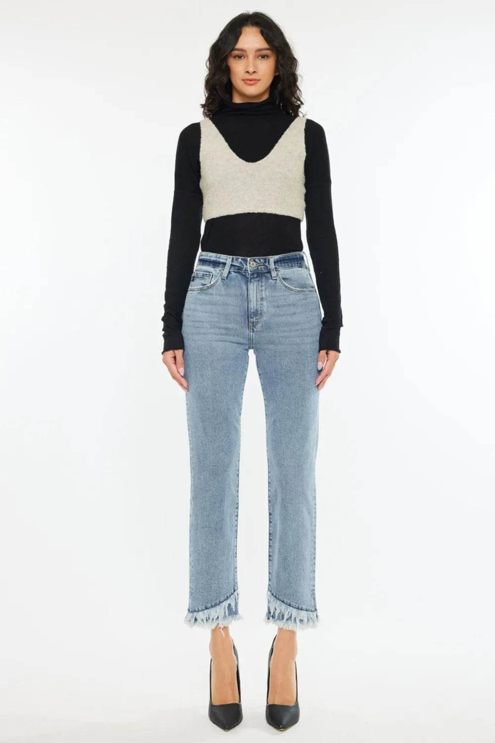 Kancan Raw Hem High Rise Straight Jeans Trendsi 50f12ae6-b064-4379-93dd-2e690533a010-Max