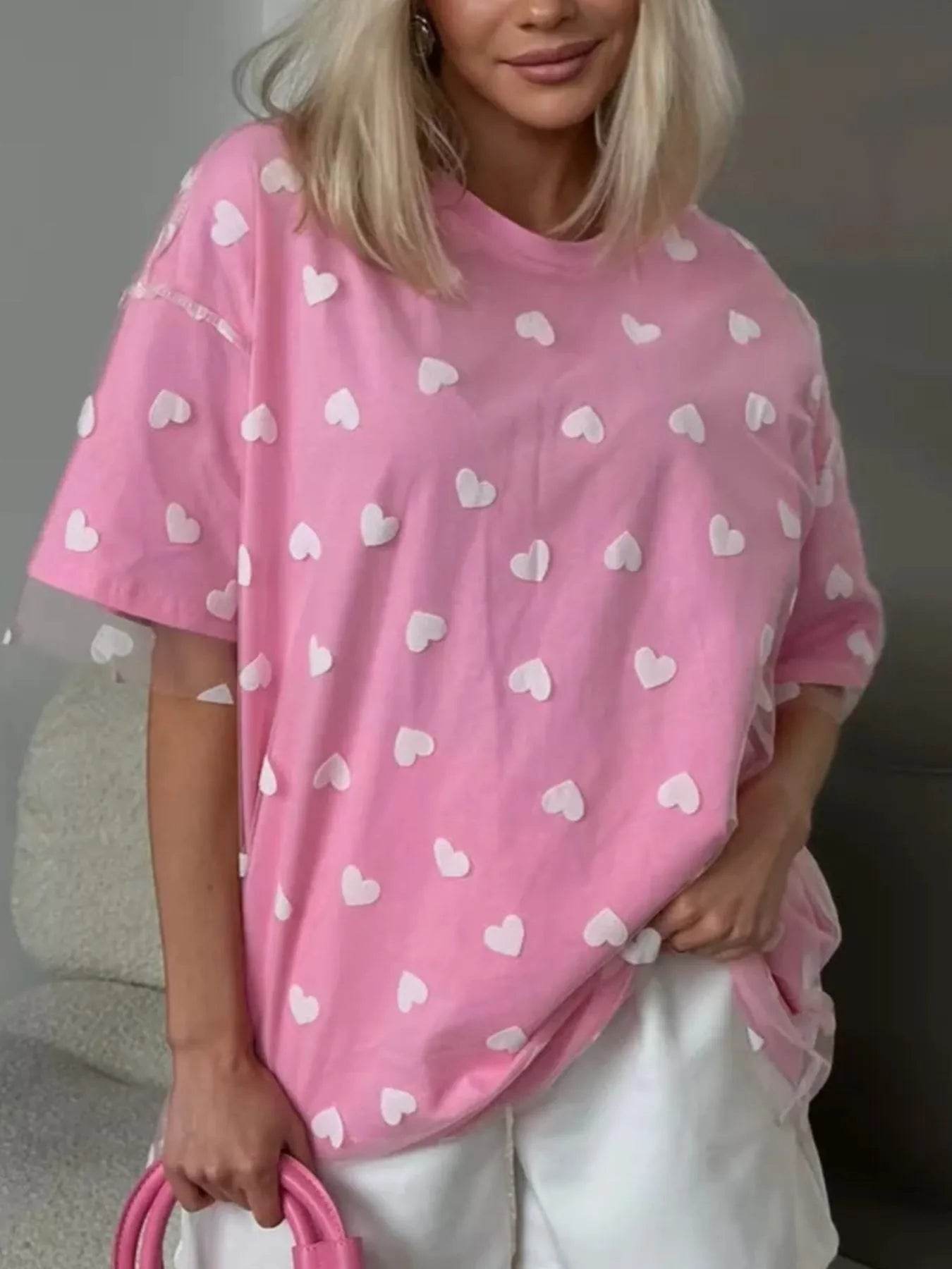 Heart Print Oversized T-Shirt Trendsi 5112ce76-b4fb-451b-aa33-2709c21ca4f4-Max-Origin