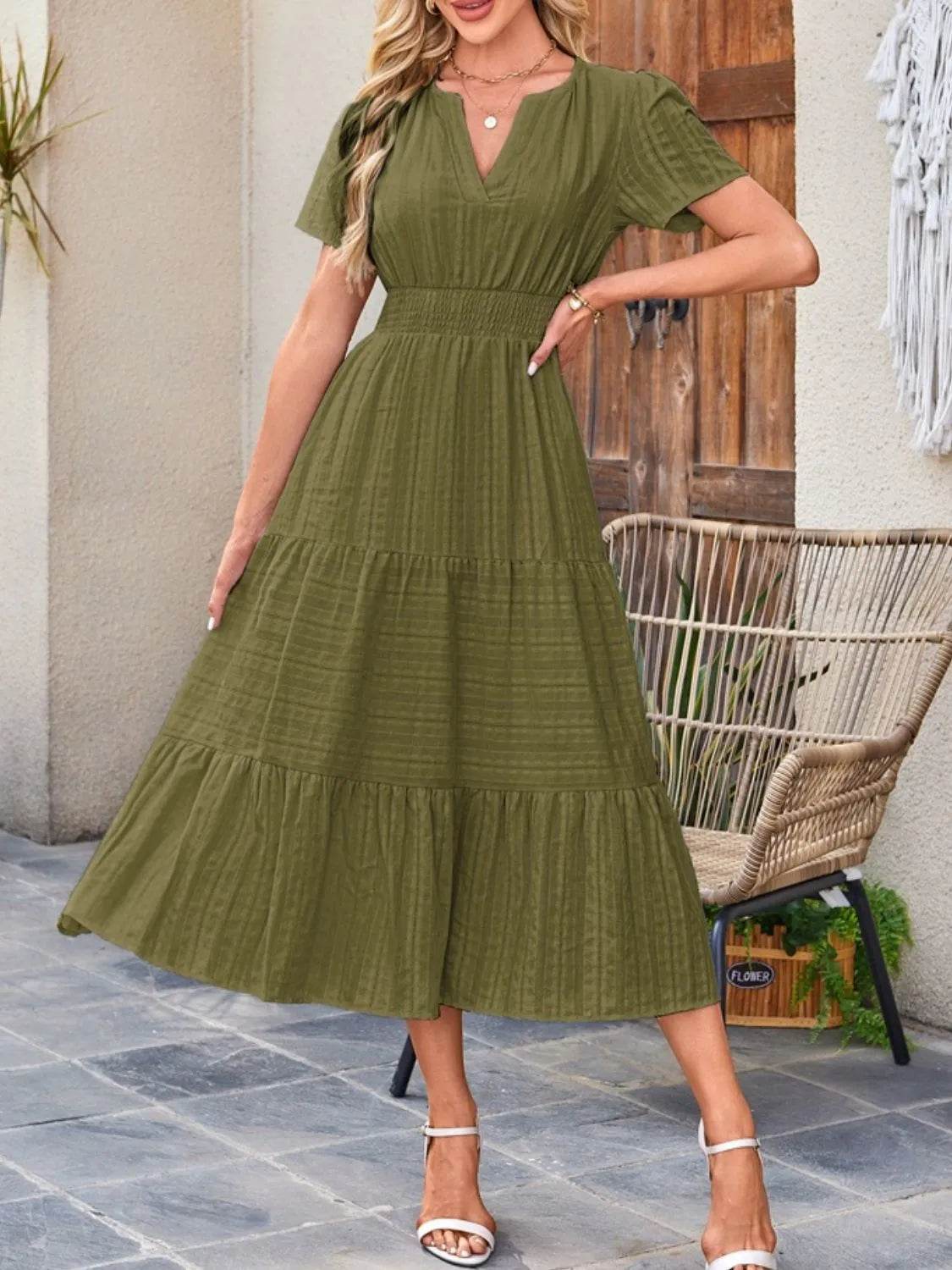 Tiered Notched Short Sleeve Dress Trendsi 51434bfe-cea2-4a1f-9c3c-7abca3d28850-Max-Origin