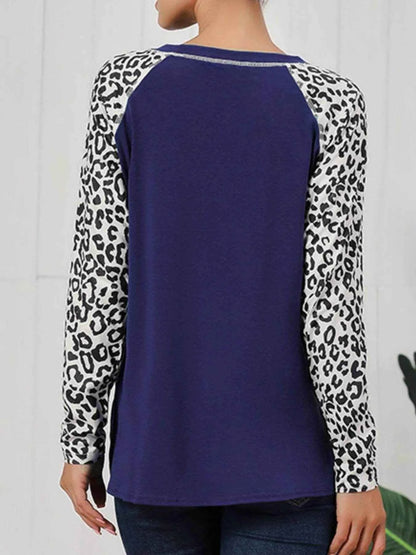 Leopard Print Raglan Sleeve Twist Hem T-Shirt Trendsi 517ec6f0-8554-43dd-a191-bbcac03263e8-Max-Origin
