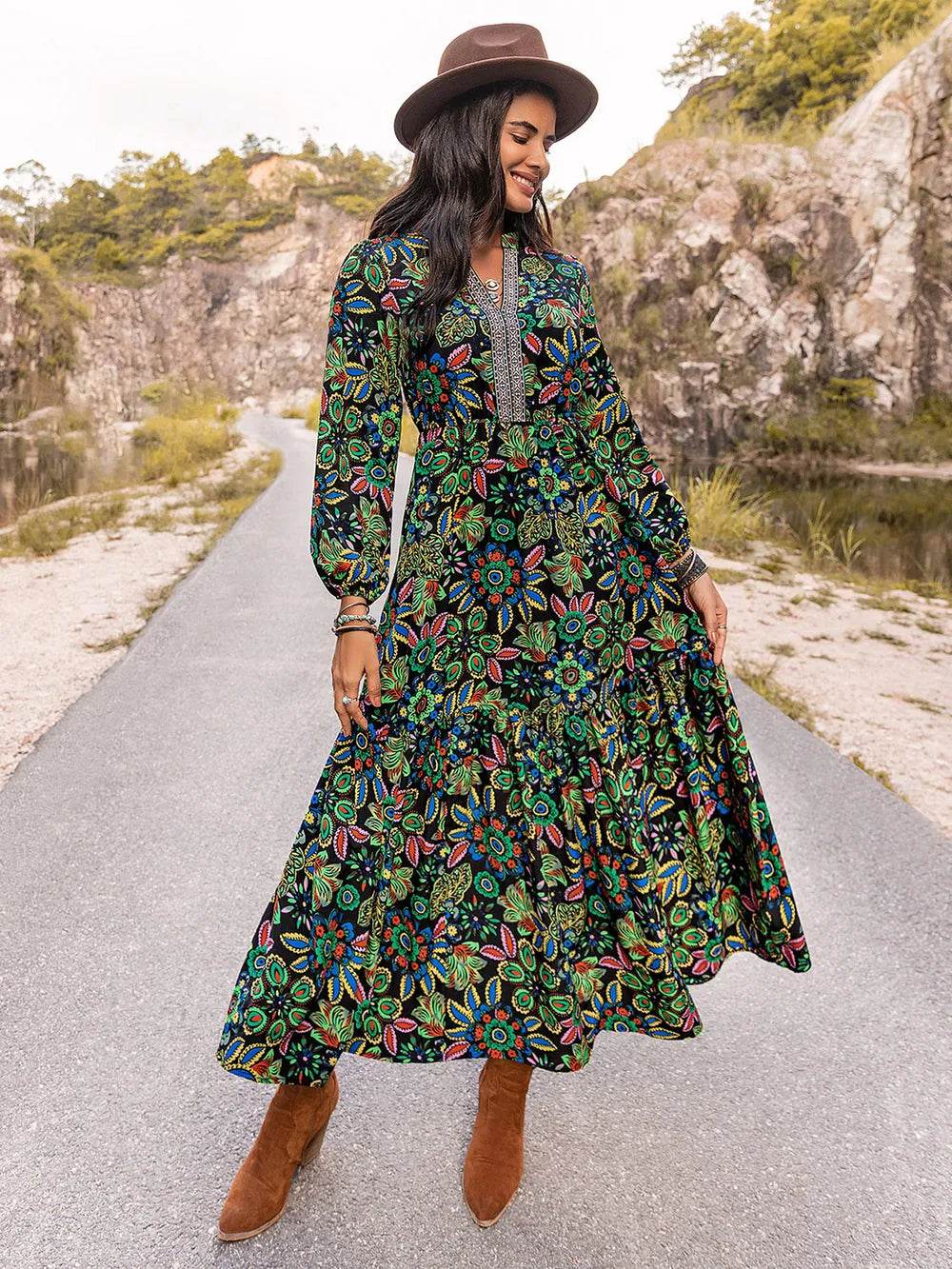 Printed Notched Neck Maxi Dress Dark Green Trendsi 51b27b64-b63b-40ad-8d30-7a707c9b2c0b-Max