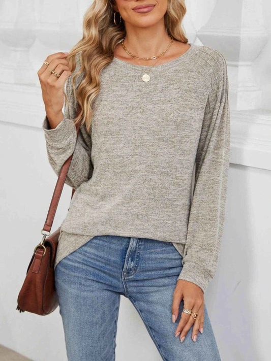 Round Neck Long Sleeve T-Shirt Trendsi 522ce12a-8bef-44ac-8918-d624b80e269f-Max-Origin