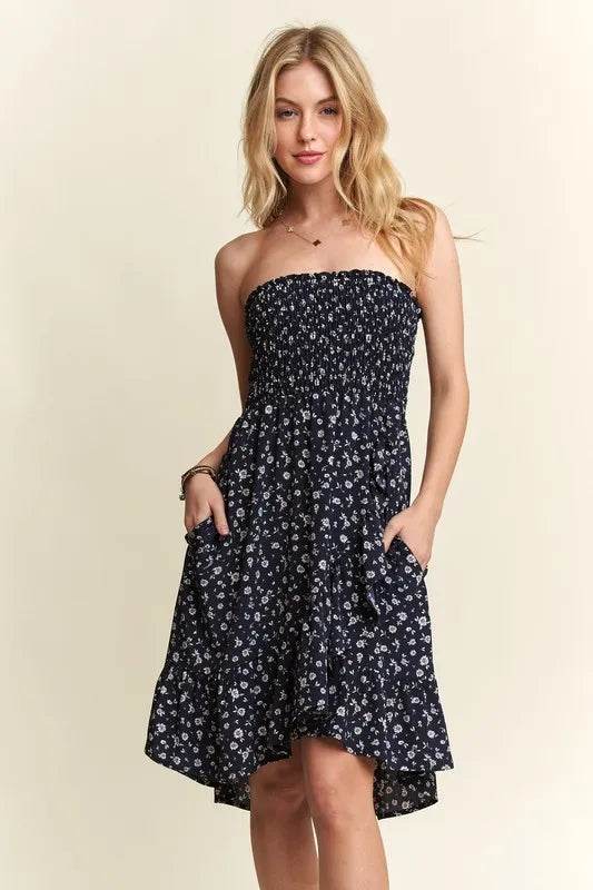 ADORA Smocked Floral Tube Dress with Pockets Navy Trendsi 5424f408-30ff-45f3-96ae-611e3327ac97-Max