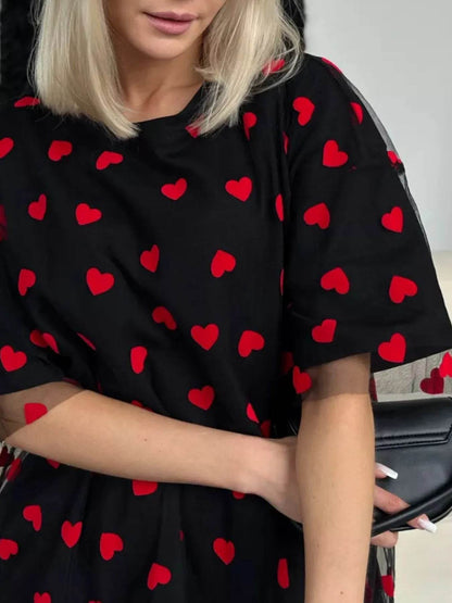 Heart Print Oversized T-Shirt Trendsi 55989387-4957-4920-96e6-959d7965029c-Max-Origin