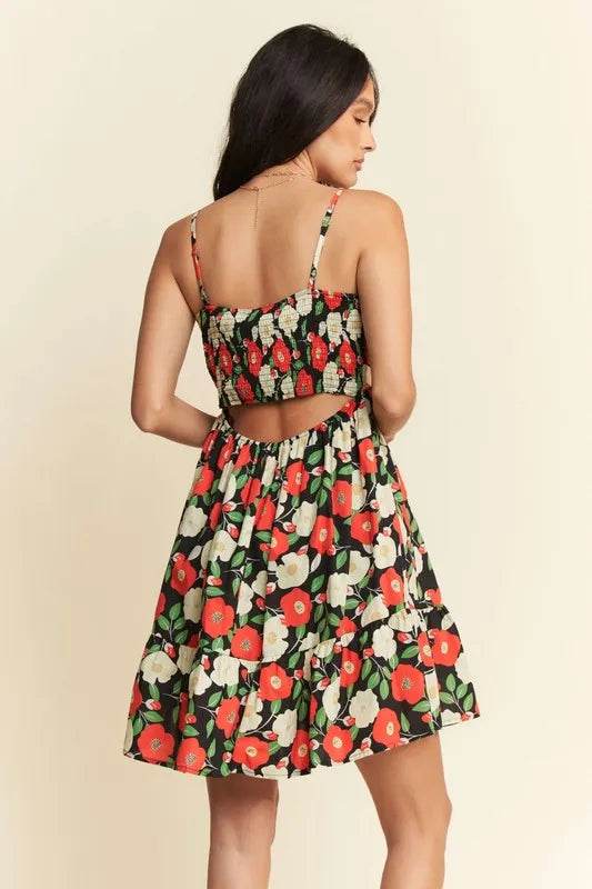 Davi & Dani Floral Scalloped Cutout Back Mini Dress Trendsi 55bcce54862542ed90d0d44f2e9c0391-Max-Origin