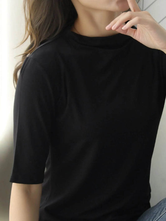 Solid Color Short Sleeve T-Shirt Trendsi 55cc4c20-0dbe-4ac0-a7e4-6ccffbd31e7e-Max-Origin