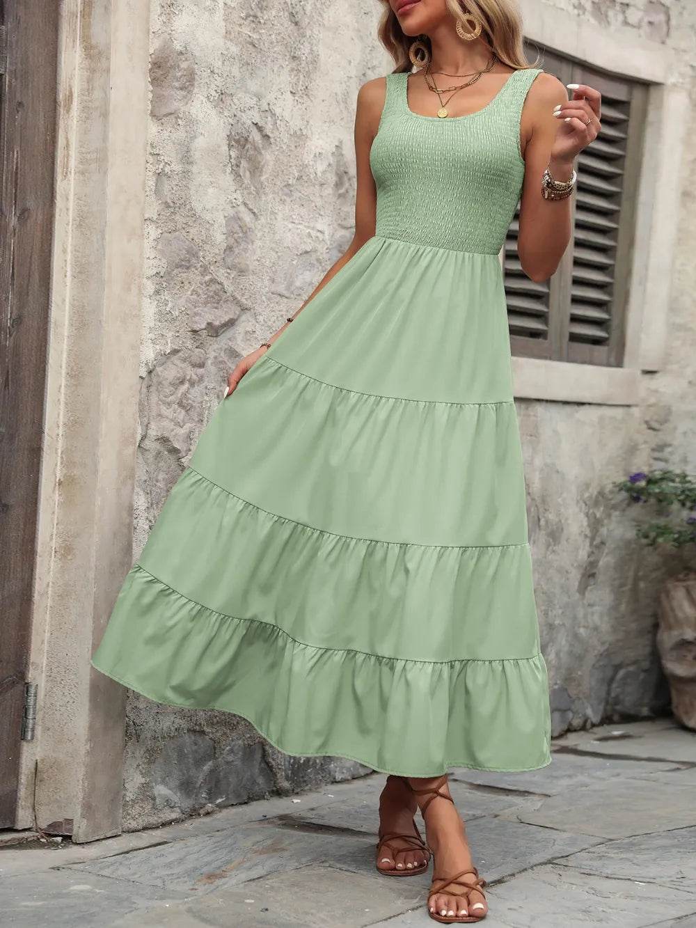 Ivy Lane Smocked Scoop Neck Sleeveless Tank Dress Trendsi 57859c9e-c7e0-4f93-a1ae-572ccdb5e525-Max_e6e3a459-3924-40bf-baa3-d05d9632348e