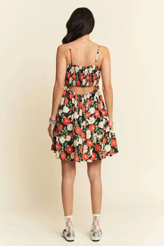 Davi & Dani Floral Scalloped Cutout Back Mini Dress Trendsi 57b093be4c324c31b8aac5a3dd876bcc-Max-Origin