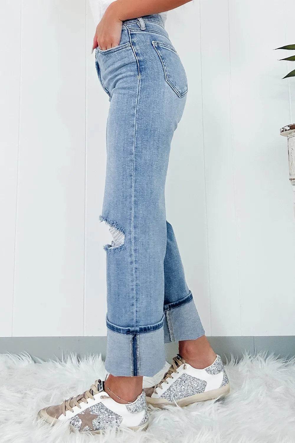 Distressed Straight Jeans with Pockets Trendsi 58e6849e-c0f5-44d6-b92e-bbac80cef85b-Max