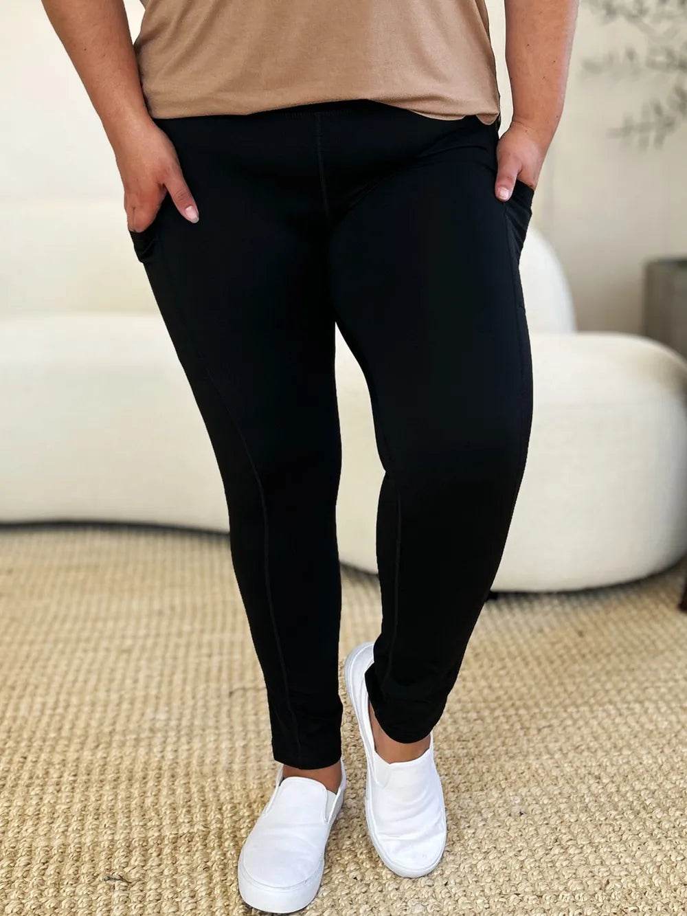 Wide Waistband Sports Leggings Trendsi 5b7a9769-4b8c-4a00-8cc9-60d0a80d8a87-Max
