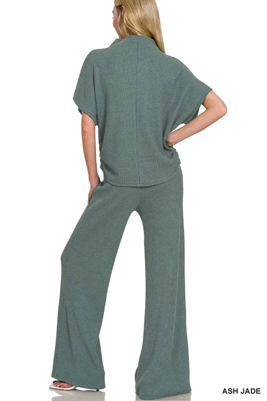 Zenana Mock Neck Top and Pants Sweater Set Trendsi 5bc527deffd14b0fa47309b5075e5936-Max-Origin