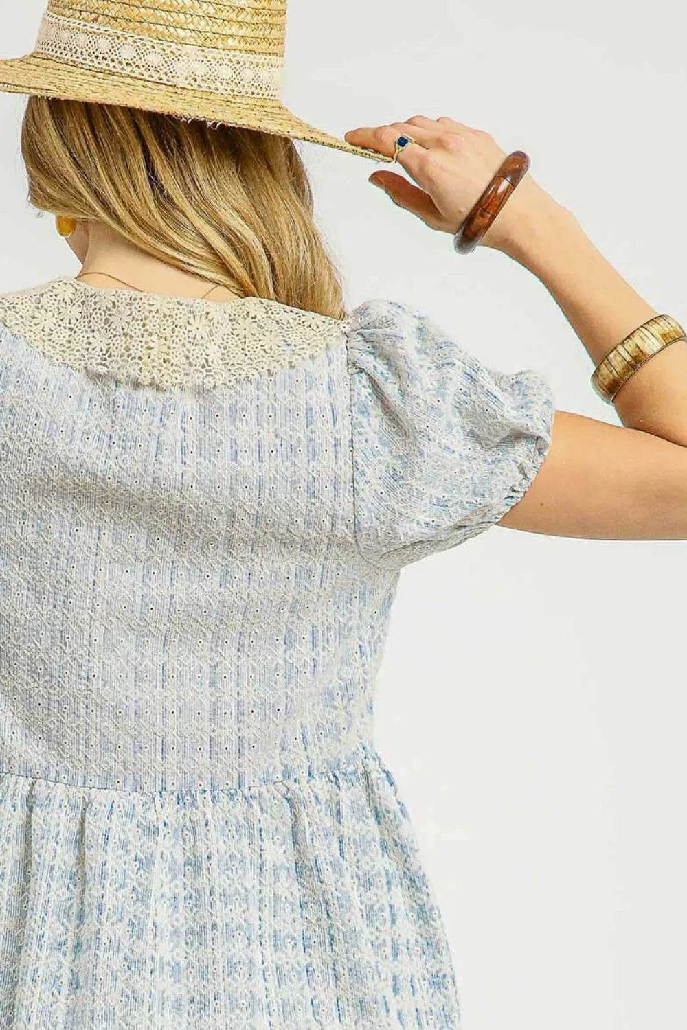 Umgee Lace Detail Short Puff Sleeve Mini Dress Trendsi 5bcb6375-e369-466e-a1d9-8ef920f38226-Max-Origin