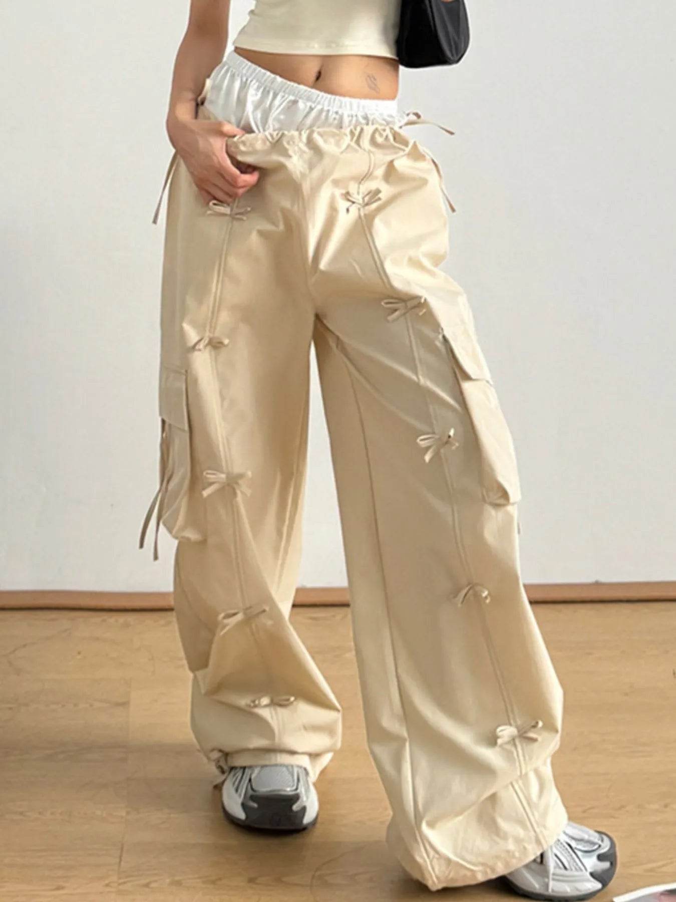 Cargo Wide Leg Pants with Bow Tie Details Trendsi 5bfef465-e0d6-4a0a-82f3-b8403ab1da89-Max-Origin