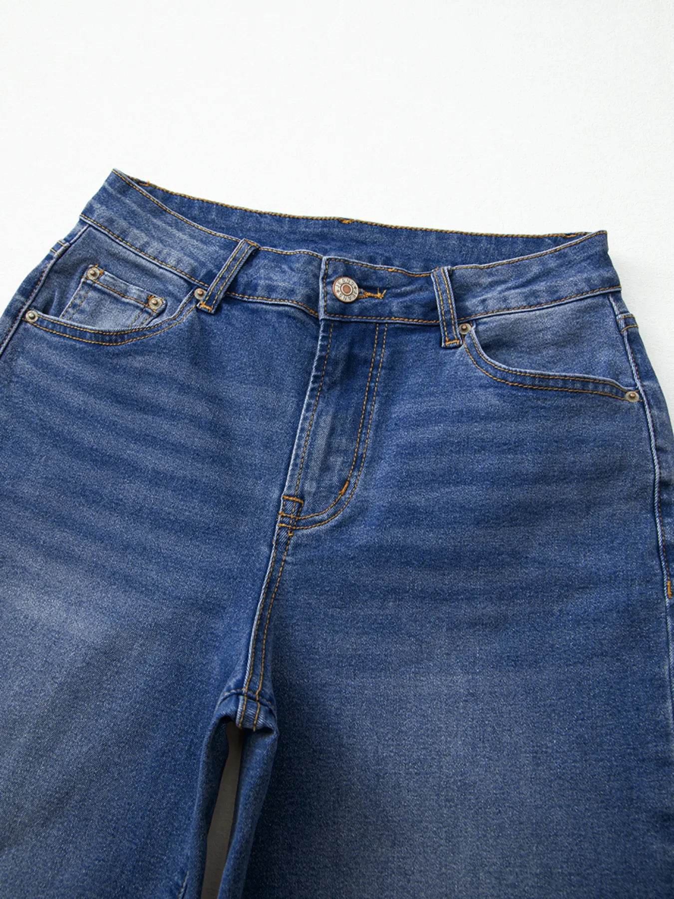 Raw Hem Unique Cuffs Straight High Rise Loose Jeans Trendsi 5d9f4c146e5c4339809c3ee19f882c3a-Max-Origin