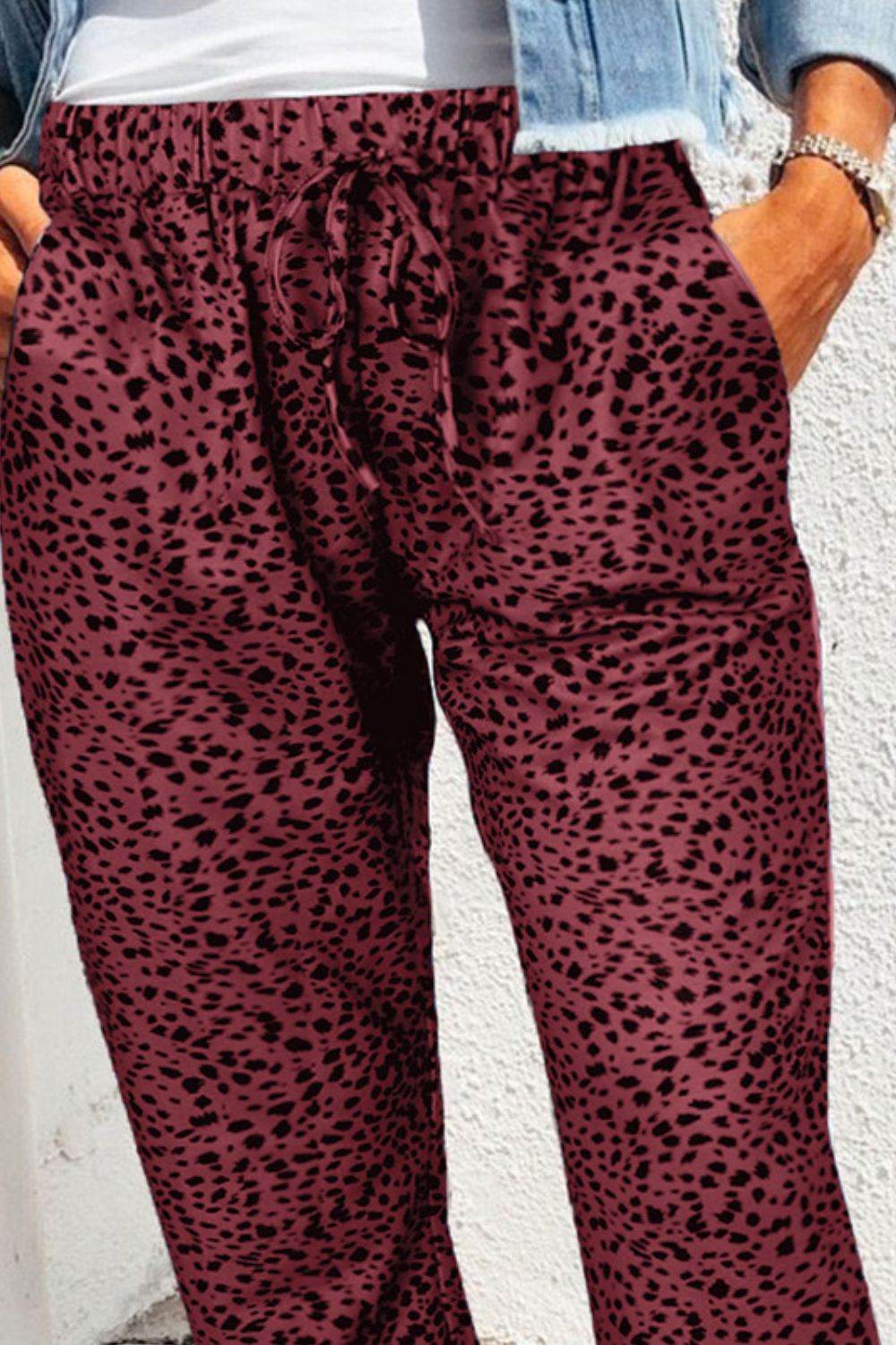 Leopard Print Joggers with Pockets Trendsi 5f78bc851a5c47d2baff559a149e33d1-Max