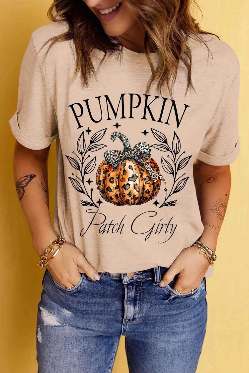 Pumpkin Graphic Round Neck Short Sleeve T-Shirt Trendsi 5ff37814-07cb-460f-b269-54654cc28042-Max