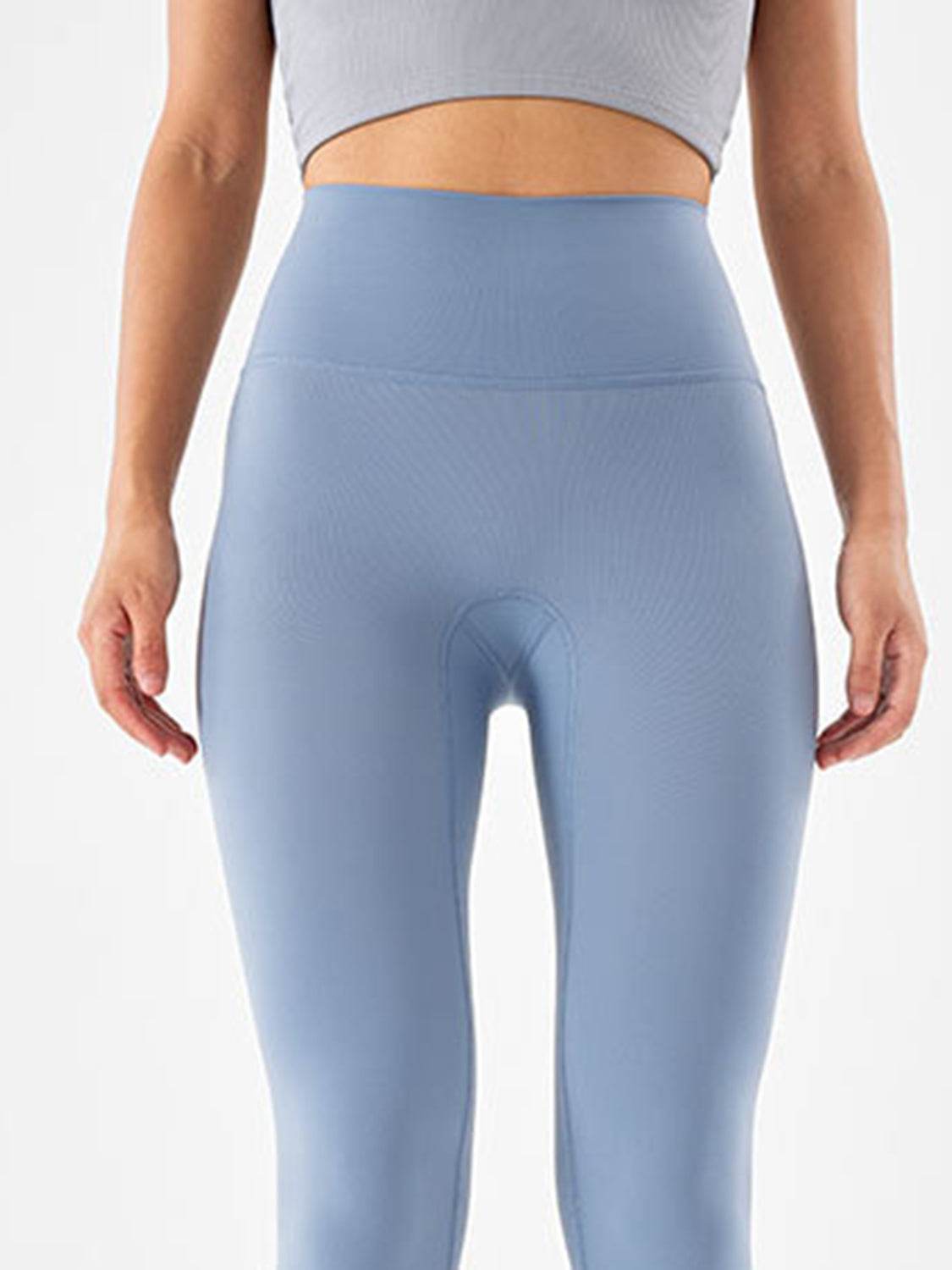 Wide Waistband Sports Leggings Trendsi 60f58f046b5544db8bbdc9966932b394-Max