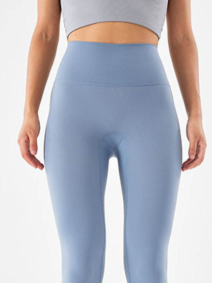 Wide Waistband Sports Leggings Trendsi 60f58f046b5544db8bbdc9966932b394-Max