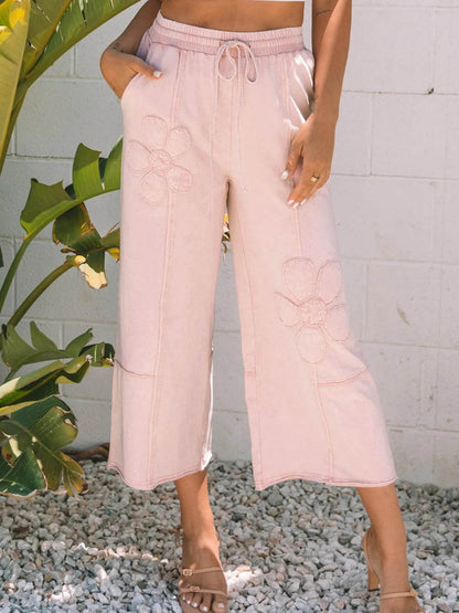 Floral Wide Leg Crop Pants with Drawstring Waistband Blush Pink Trendsi 62340f1c-d618-4b72-8c18-7bbdc761fcca-Max-Origin