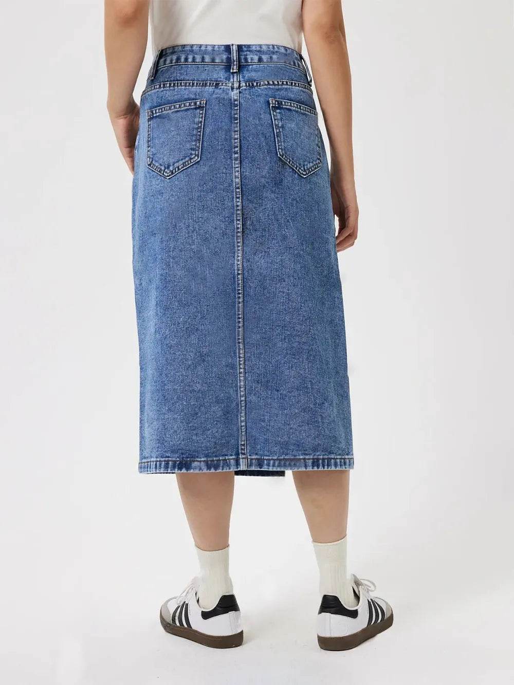 Slit Midi Denim Skirt with Pockets Trendsi 625cba89-3765-4512-8d8a-6753f9145857-Max
