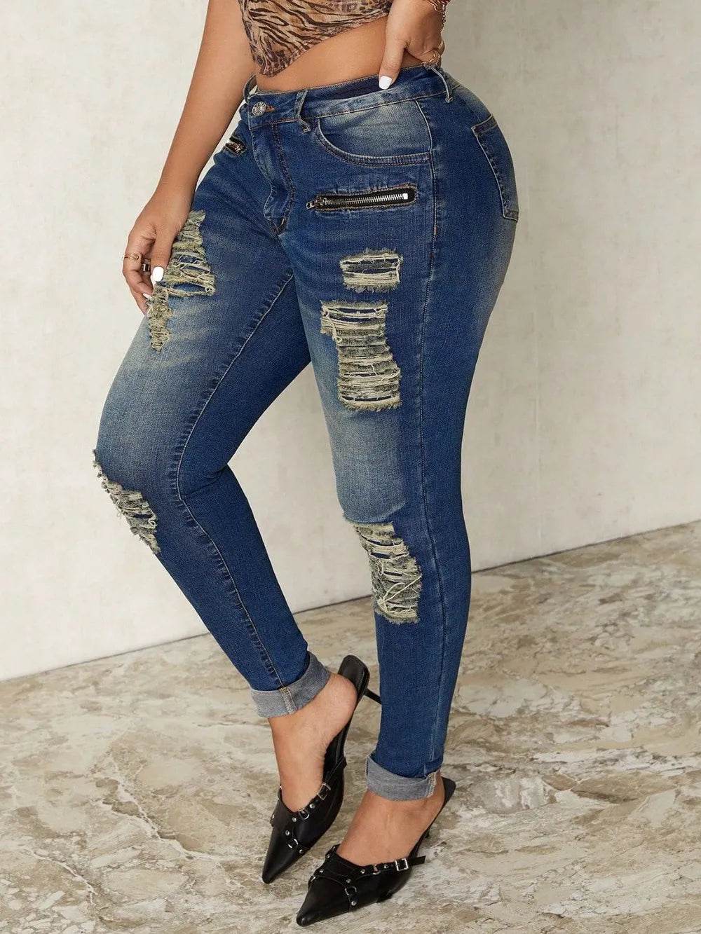 Distressed Skinny Jeans Trendsi 633fdf14-3369-4bb7-be62-6cad5b72408d-Max