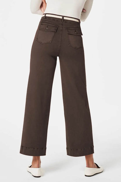 High Waist Jeans with Pockets Trendsi 6482a645-c8b3-455d-9baf-feeaa5225e96-Max